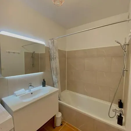 Cocon Aux Portes Du Centre Avec Terrasse Appartement Avignon